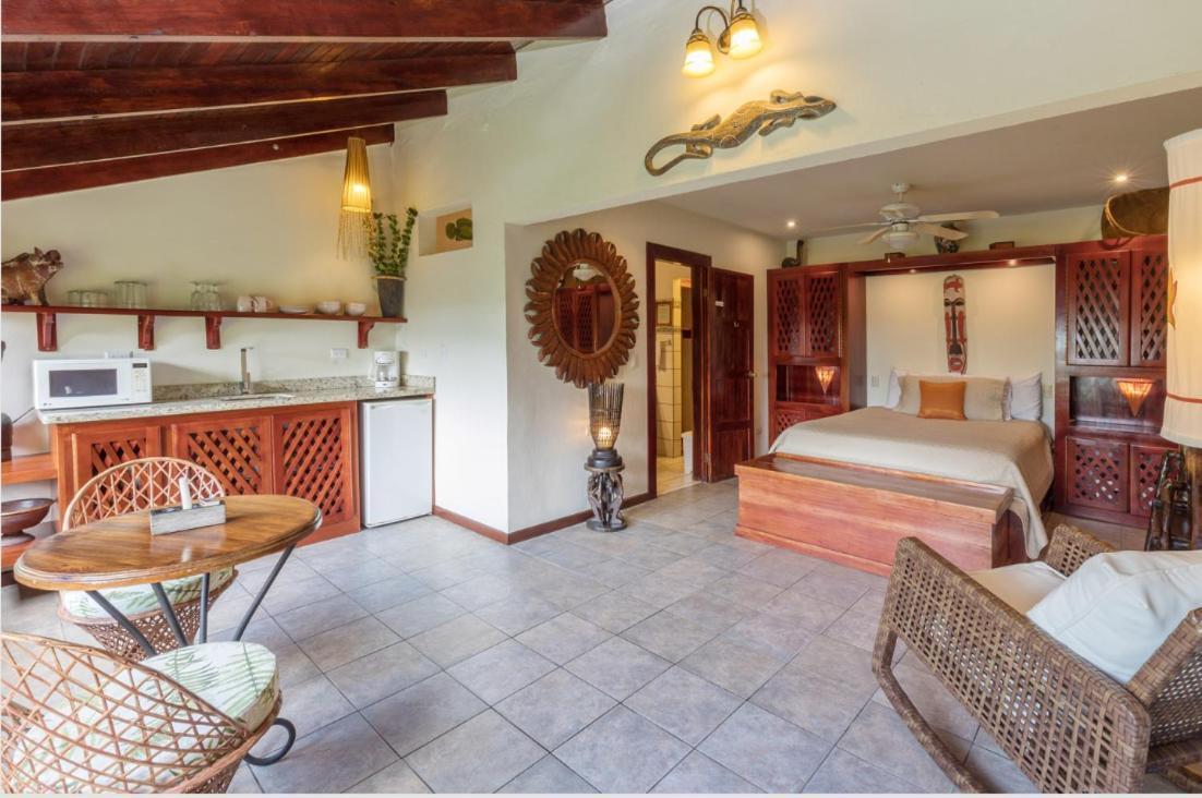 Hotel Villas Nicolas - Adults Only Мануел Антонио Екстериор снимка